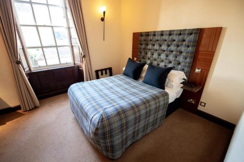 The Mansefield Hotel - image 10
