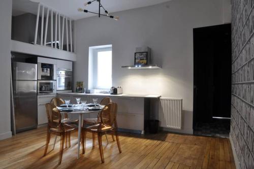 trendy flat-lyon centre-hotel de ville, Lyon (fotografie 7)