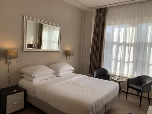 Hotel Grand Canal - image 7