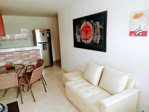 Apartamento cerca de todo en la perla