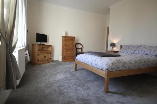 1 double bed