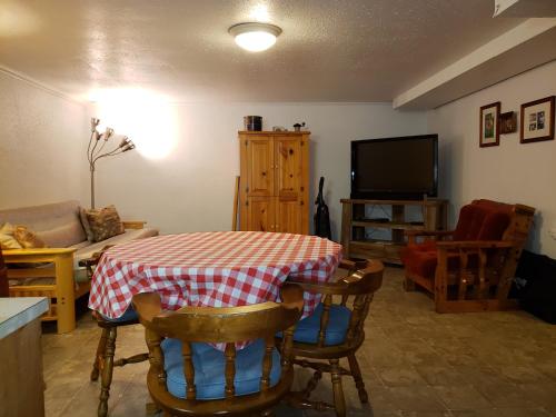 Jim's House - main image