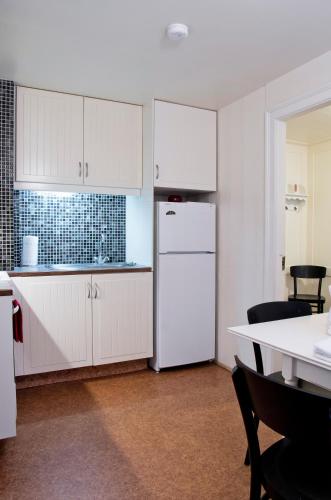 Briet Apartments - image 5