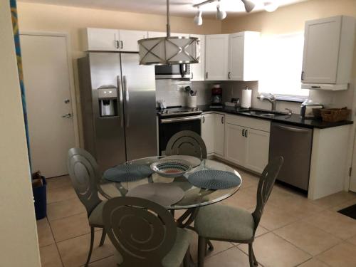 Konyha, Addy's Villas in Laurel (FL)