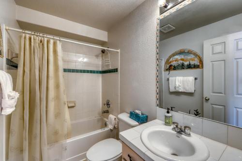 Bay Club 102 - main image