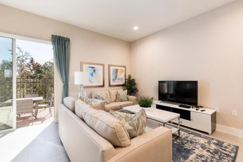 4 BR 4 BA Luxury Villa 5min to Disneyworld 1804ft² free Gym - image 6