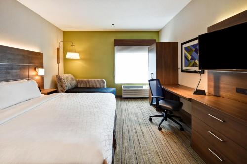 Holiday Inn Express Newport North - Middletown, an IHG Hotel - image 10