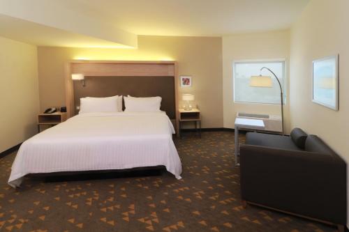 241076311 Holiday Inn - Ciudad Juarez by IHG