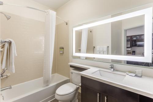 Candlewood Suites - Davenport, an IHG Hotel