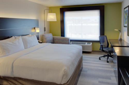 Holiday Inn Express Hotel & Suites Le Mars