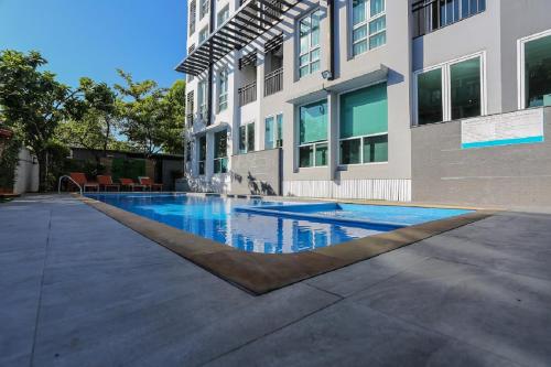 クリスタル スイーツ スワンナブーム エアポート