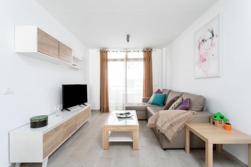 Home2Book Las Americas Bright Apartment & Pool
