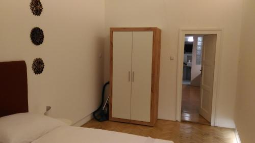 Modern Apartment Perlova, Praha (fotografie 6)