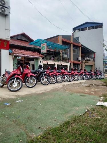 Linh Homestay and motorbikes rent