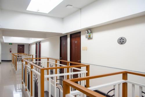 บริการและสิ่งอำนวยความสะดวก, Negrense Suites in บาโกลอด (เนกรอส ออคซิเดนทัล)