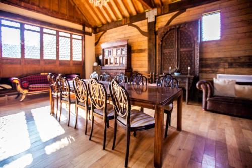 The Timber Barn - image 11