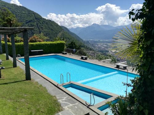  Casa Meister in Contra