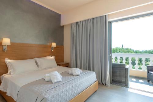 Fiori Hotel - image 2