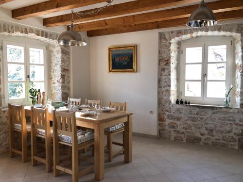 Létesítmények, Tom house in Murvica
