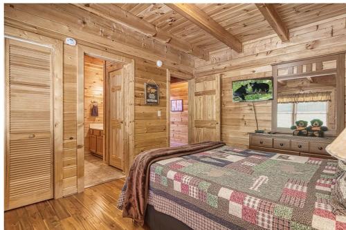 Cozy Getaway New Listing - image 4