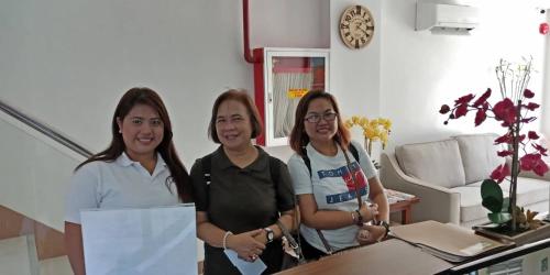 The Wharf Transient Hotel in บาทางกัส