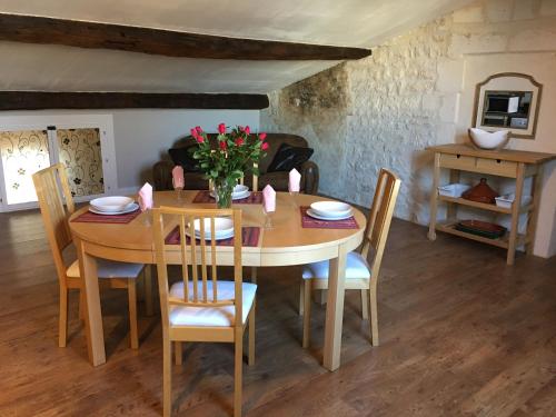 Létesítmények, Apart d'Arc in Saintes