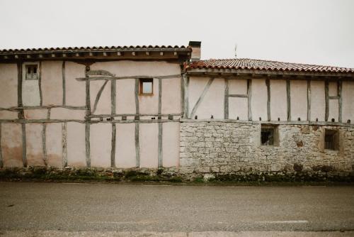 Casa Rural El Cocodrilo, tranquila a 20 min de Burgos in Atapuerca