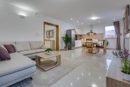 Iekārtas, Villa Zlatni dvori ZadarVillas in Razanac