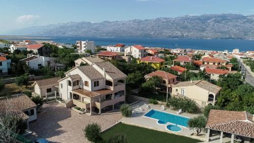 Iekārtas, Villa Zlatni dvori ZadarVillas in Razanac