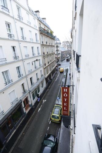 HOTEL DU MONT LOUIS Paris