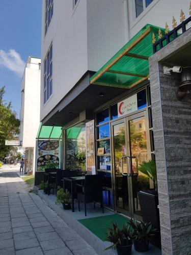 CONTENTO RETREAT CONTENTO RETREAT