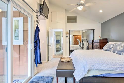 Wine Country Retreat at Private Creekside House! - image 6