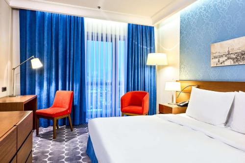 1 queen bed