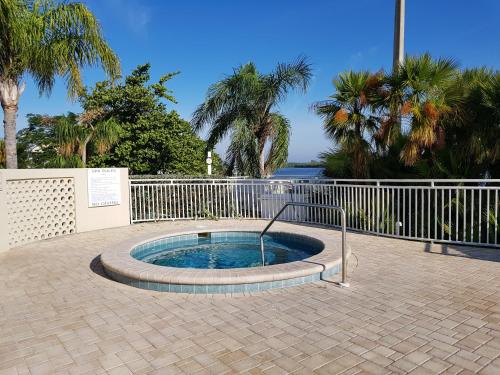3 Bedroom CornerTownhome on Tampa Bay