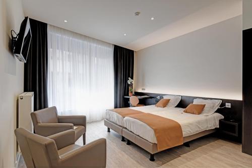 2 twin beds