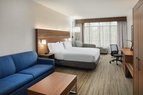 Holiday Inn Express Hotel & Suites Pensacola-West Navy Base, an IHG Hotel