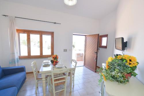 Costa Paradiso Apartments - image 7