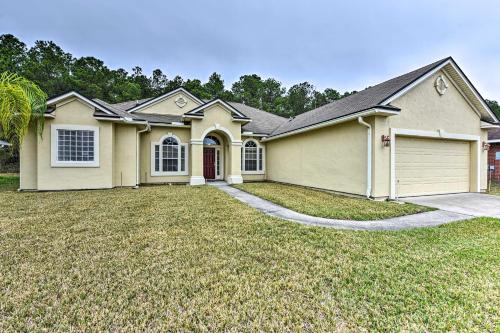 . Large Jacksonville Home with Patio, 12 Mi to Downtown