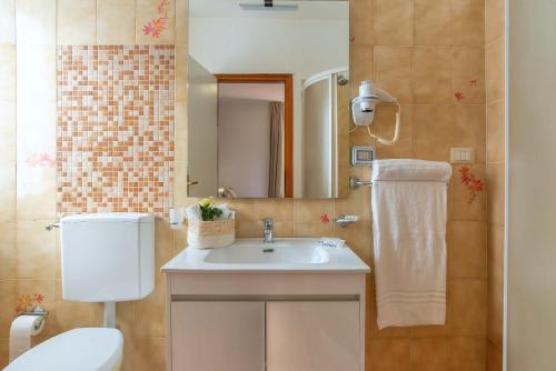 Plaza Rooms Ciampino - main image