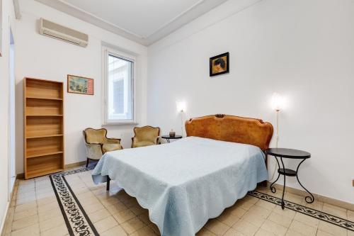 Appartamento con 3 camere da letto e 2 bagni vicino al Vaticano, Řím (fotografie 9)