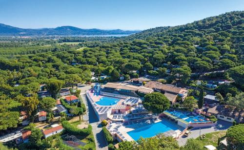 Camping Montana Parc - Gassin Golfe de St Tropez - Maeva - Camping - Gassin