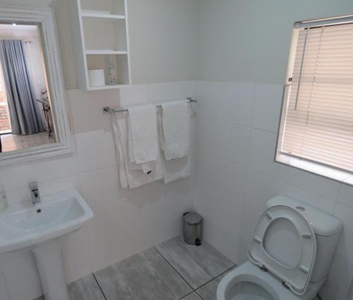 Sunbird Garden Cottage Room Type - Apartment
