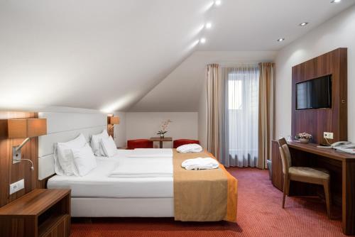Bukkos Hotel & Spa in Szigetmonostor