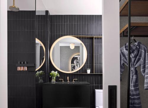 Vignette Collection Yours Truly DC by IHG