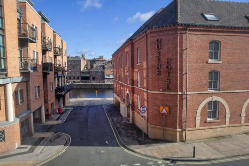 Picture of River View