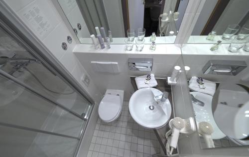 Lizz Hotel Munich - image 5