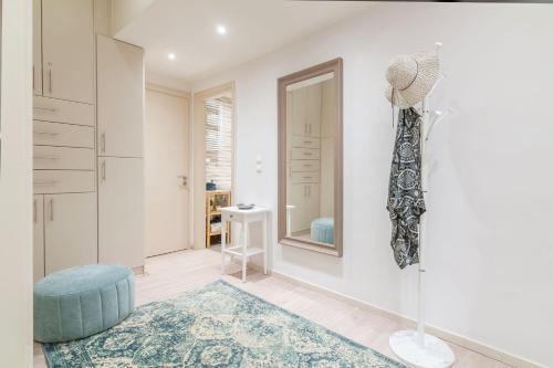 Apartment Kleio next to the historical center of Athens - main image