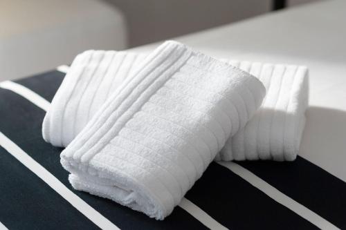 Apartment Kleio next to the historical center of Athens - image 5