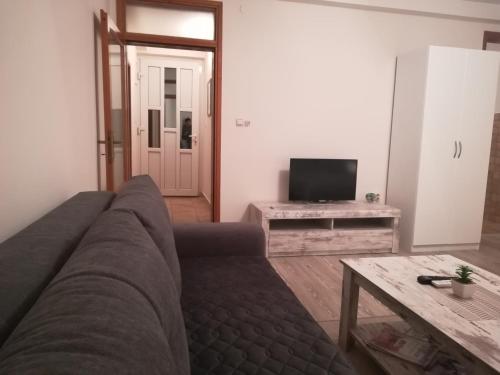 SkyLine apartments - image 6