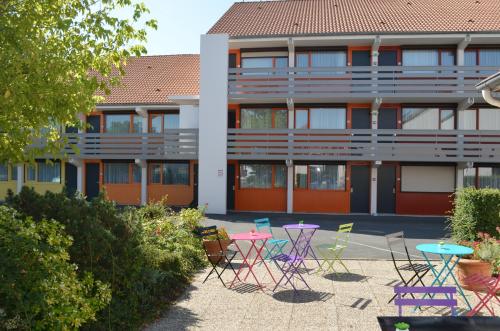 ทัศนียภาพภายนอกโรงแรม, initial by balladins La Roche-sur-Yon in ลา รอช-ซูร์-ยง